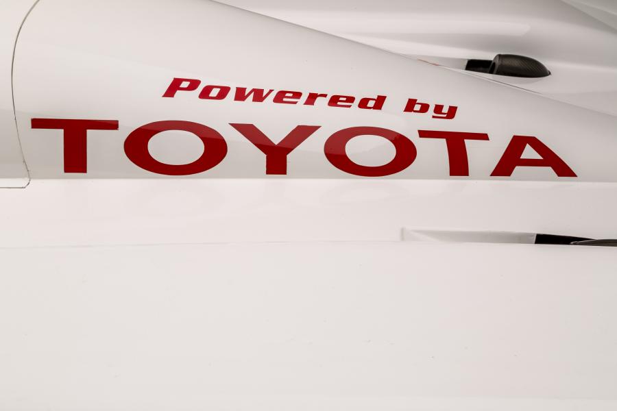 Логотип Toyota Eagle MkIII 1991 года  (фото 21 из 22)
